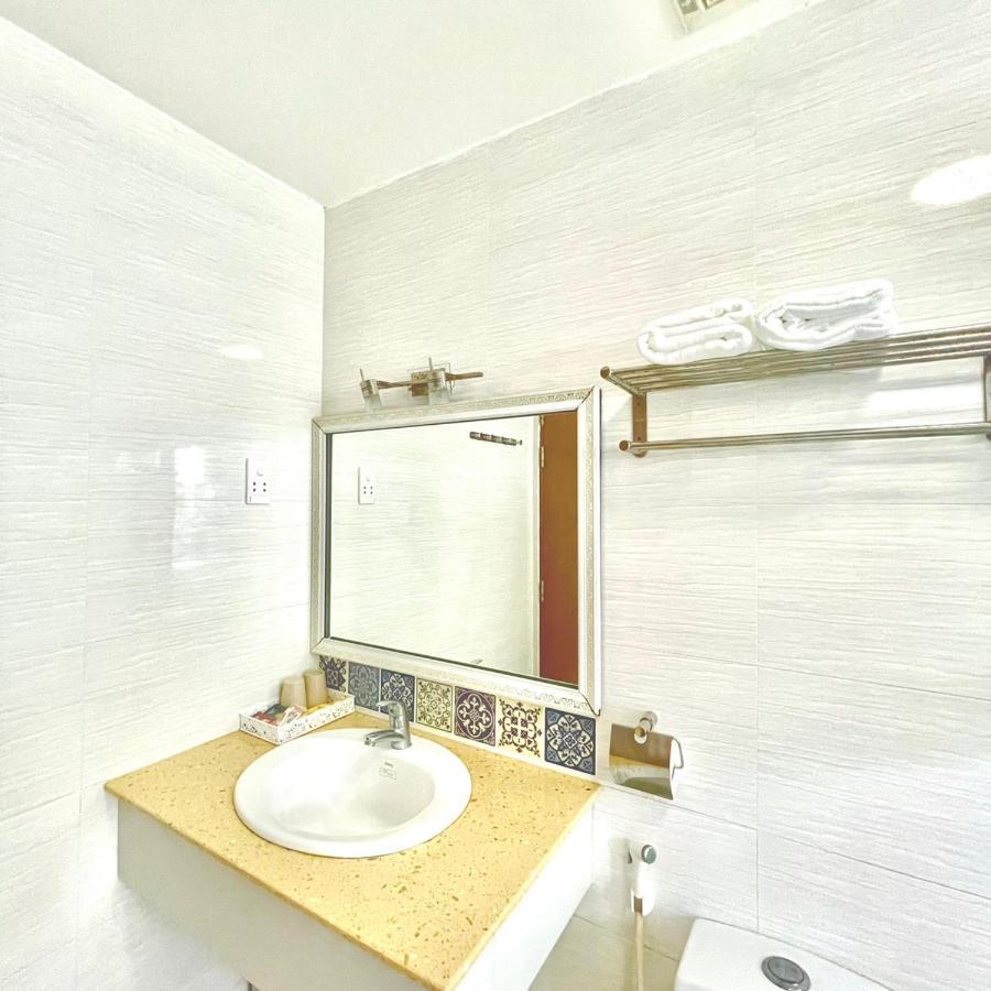 Mai Vang Hotel ホーチミン市 エクステリア 写真